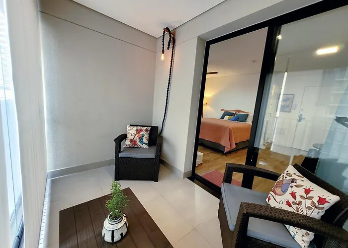 Apartamento Charmoso Em Pinheiros 250 Metros Da Estacao Oscar Freire Hospital Das Clinicas Nubank Incor Paulista